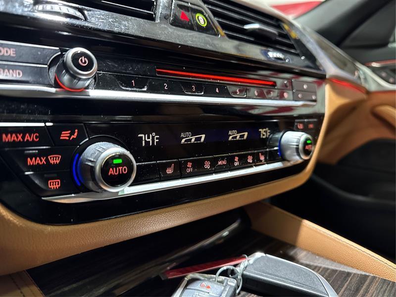 BMW 5-Series 530i xDrive 2019