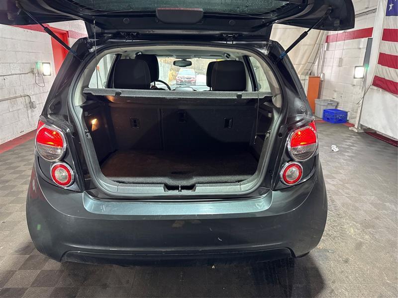 Chevrolet Sonic LT Auto 5-Door 2014