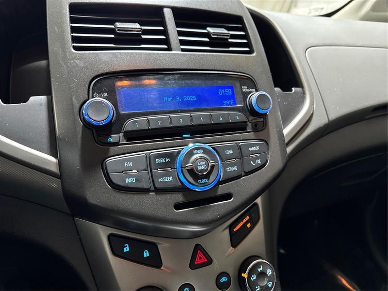 Chevrolet Sonic LT Auto 5-Door 2014