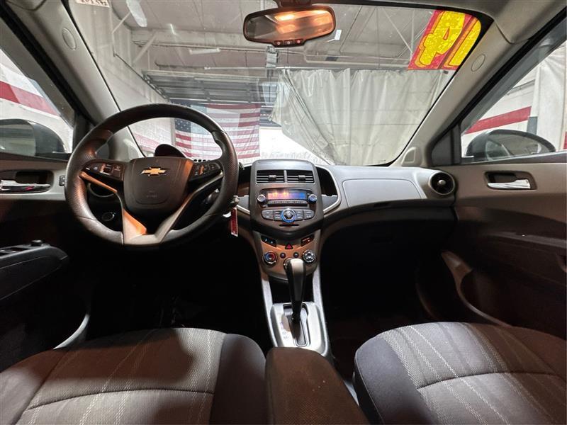 Chevrolet Sonic LT Auto 5-Door 2014