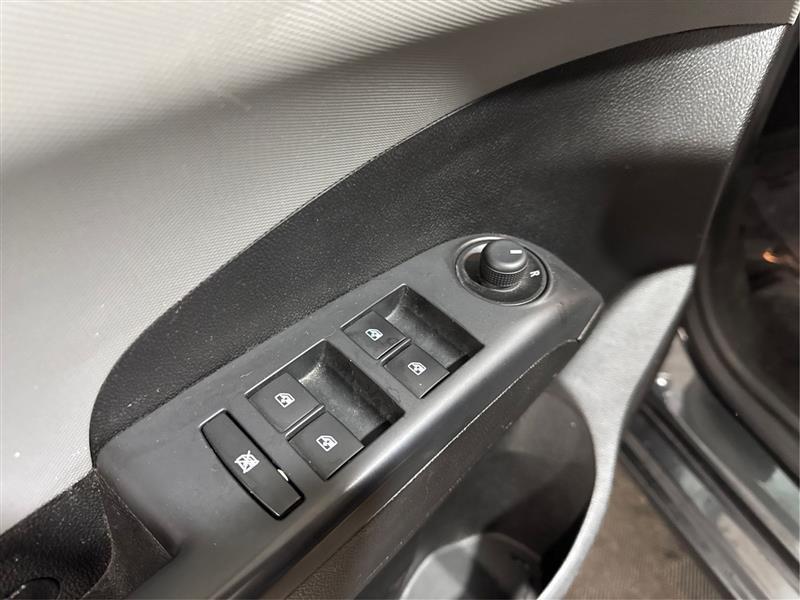 Chevrolet Sonic LT Auto 5-Door 2014