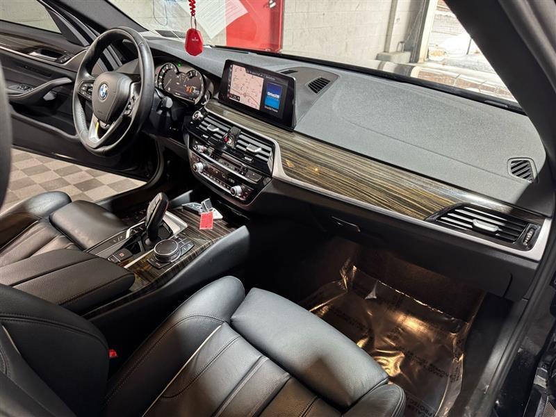 BMW 5-Series 530i xDrive 2019