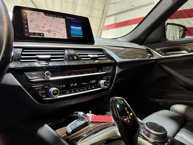 BMW 5-Series 530i xDrive 2019