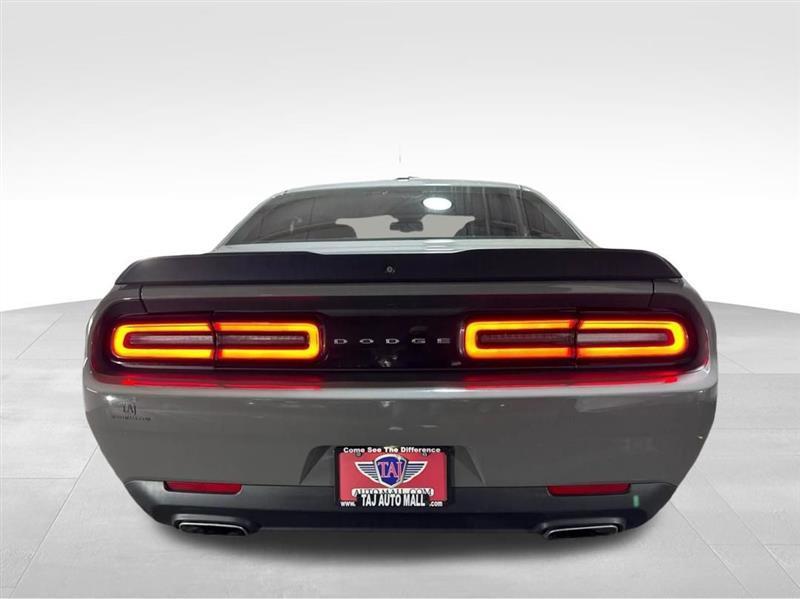 Dodge Challenger SXT 2018