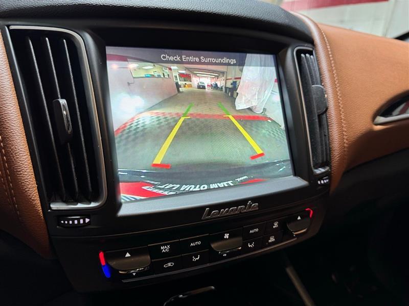 Maserati Levante Base 2019