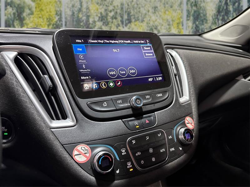 Chevrolet Malibu  2022