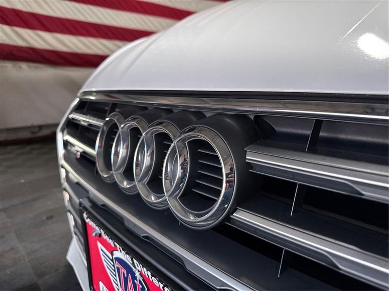 Audi A5 Premium Plus S-Line Coupe quattro 7A 2018