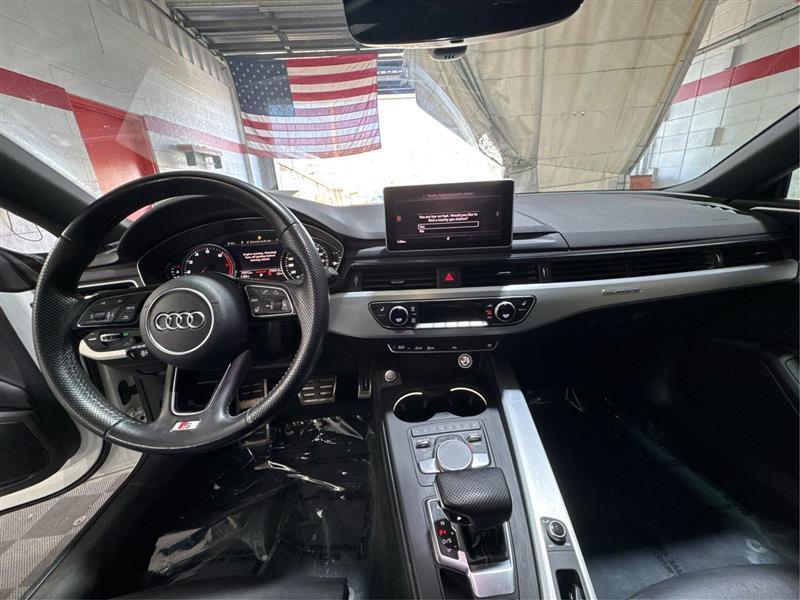 Audi A5 Premium Plus S-Line Coupe quattro 7A 2018