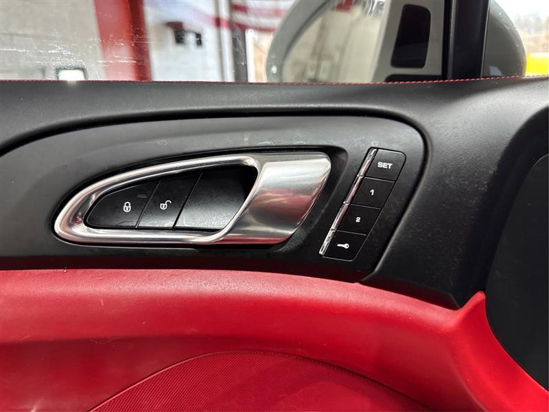 Porsche Cayenne Hybrid S 2017