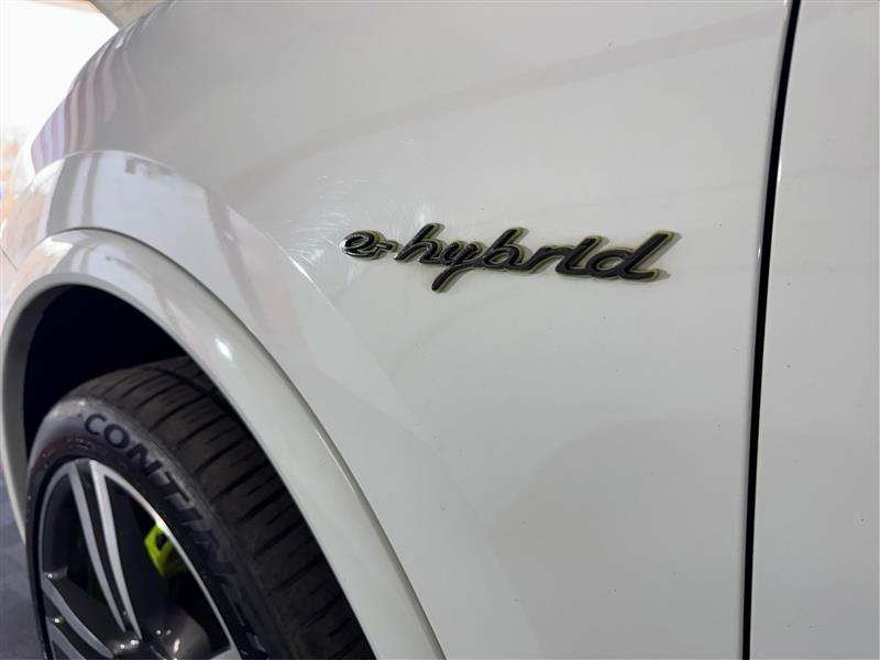 Porsche Cayenne Hybrid S 2017