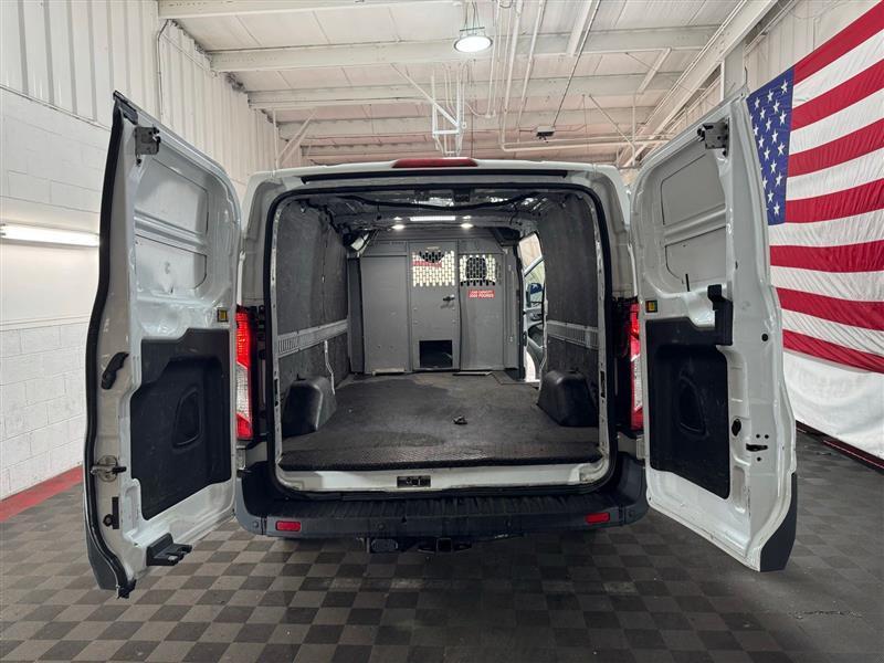 Ford Transit 250 Van Low Roof w/Sliding Pass. 130-in. WB 2021