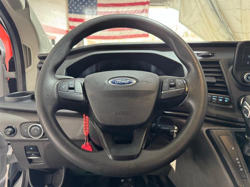 Ford Transit 250 Van Low Roof w/Sliding Pass. 130-in. WB 2021