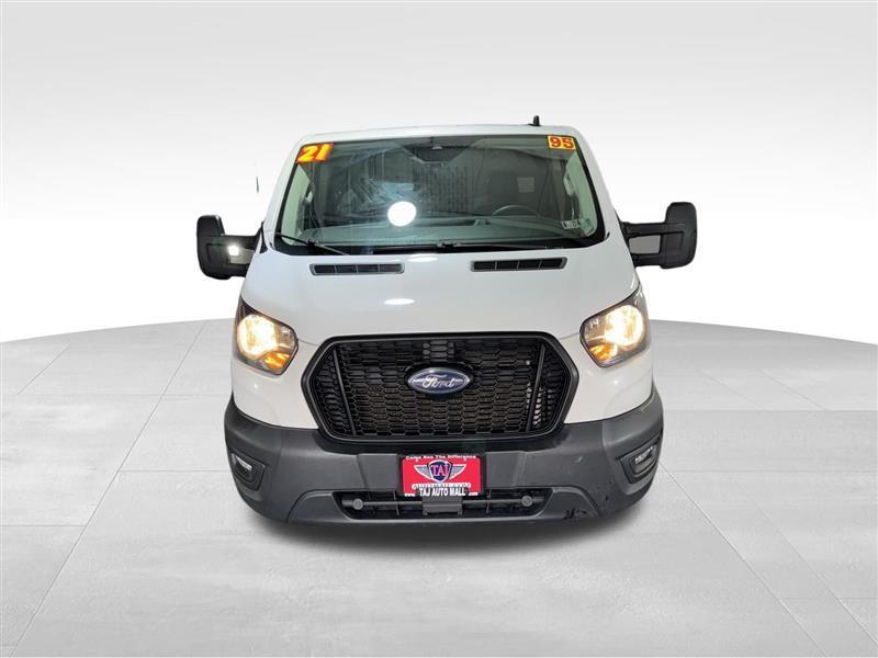 Ford Transit 250 Van Low Roof w/Sliding Pass. 130-in. WB 2021