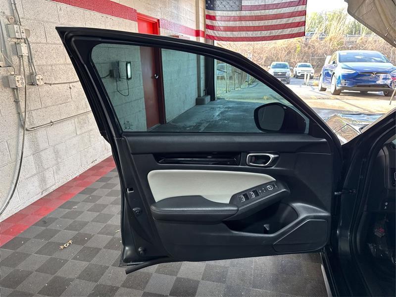 Honda Civic EX-L Hatchback 2022