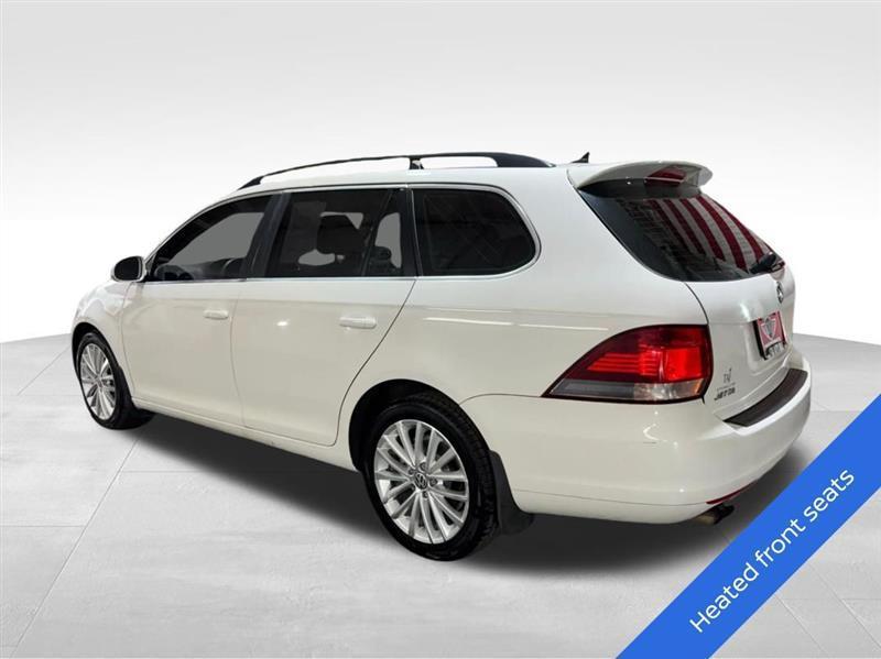 Volkswagen Jetta SportWagen 2.0L TDI 2013