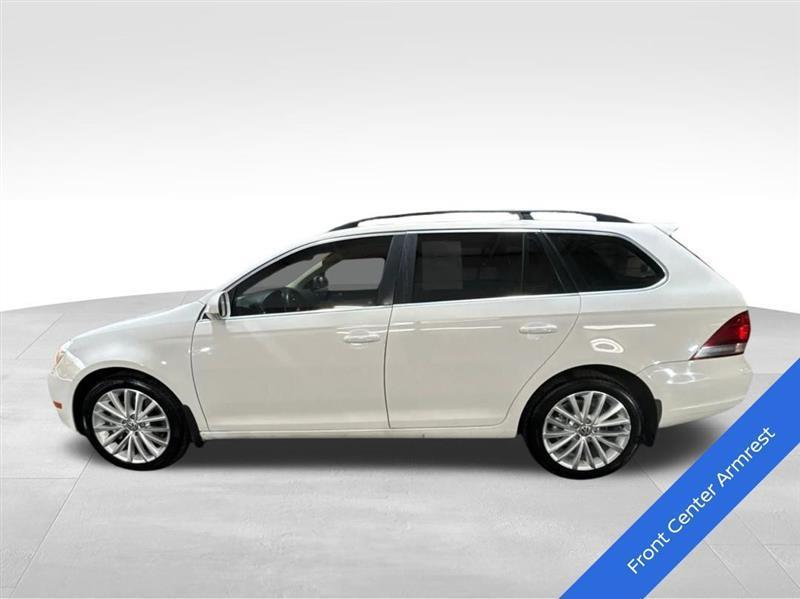 Volkswagen Jetta SportWagen 2.0L TDI 2013