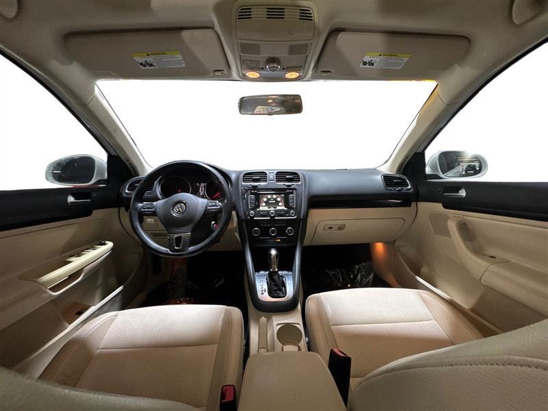 Volkswagen Jetta SportWagen 2.0L TDI 2013