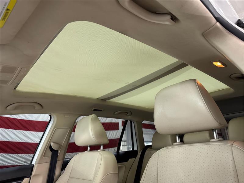 Volkswagen Jetta SportWagen 2.0L TDI 2013