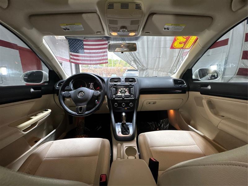 Volkswagen Jetta SportWagen 2.0L TDI 2013