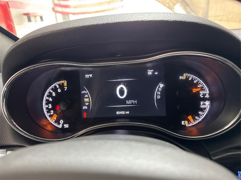 Jeep Grand Cherokee Laredo E 4WD 2021
