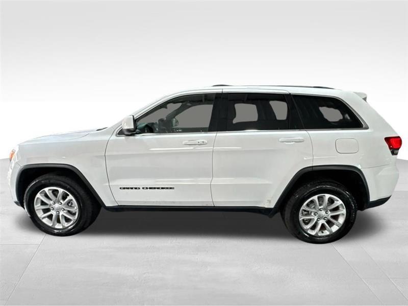 Jeep Grand Cherokee Laredo E 4WD 2021