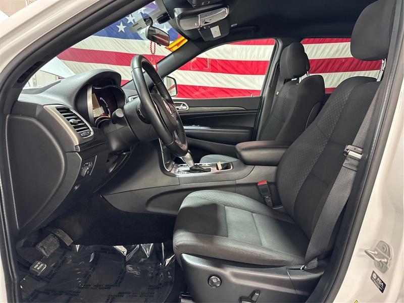 Jeep Grand Cherokee Laredo E 4WD 2021