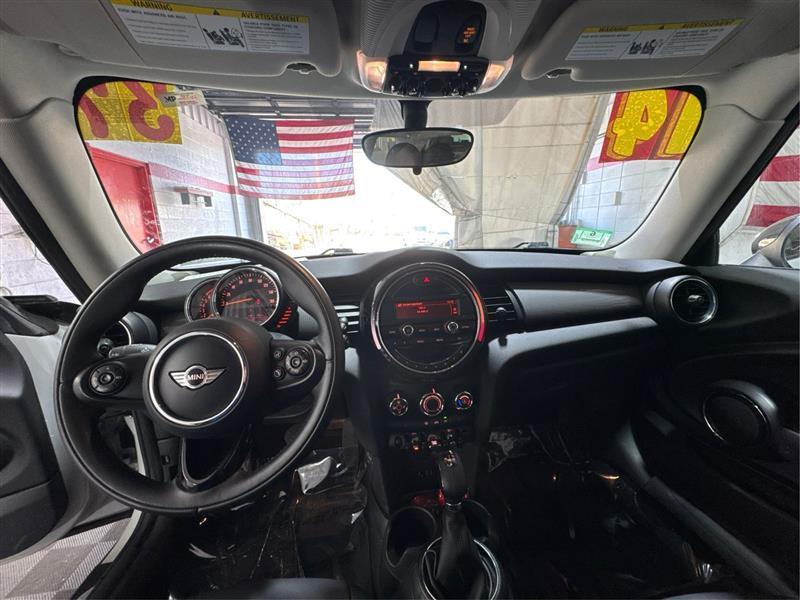 MINI Cooper Base 2014