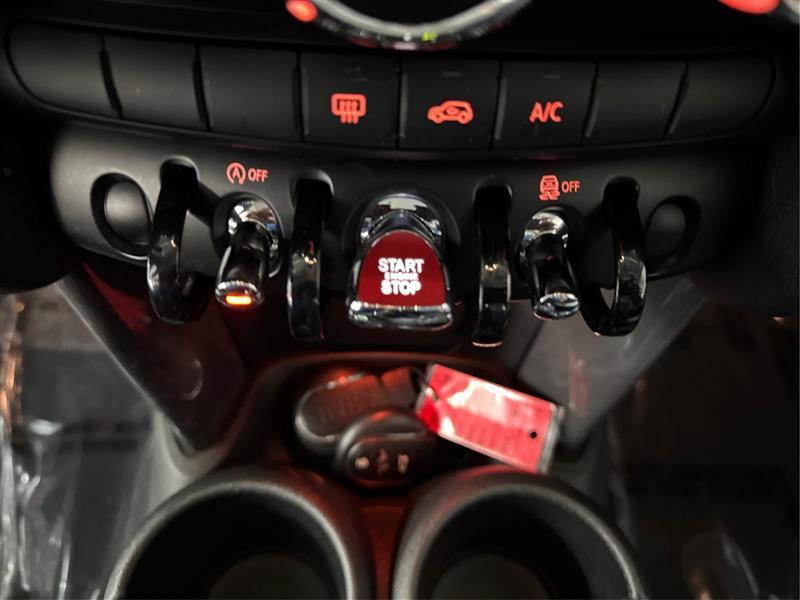 MINI Cooper Base 2014