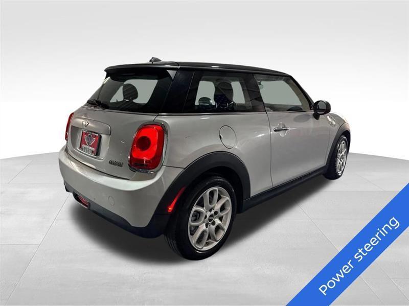 MINI Cooper Base 2014