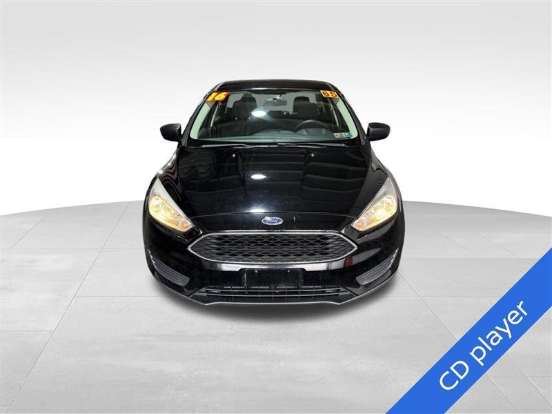 Ford Focus S Sedan 2016