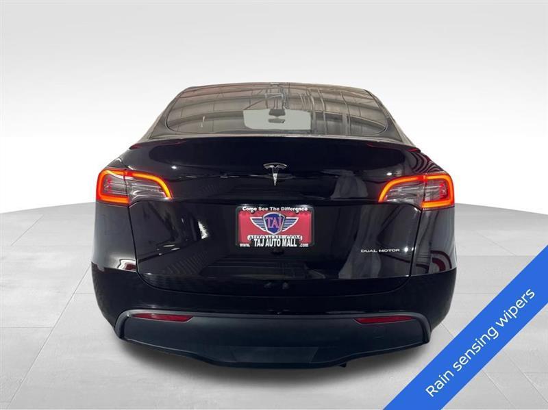 Tesla Model Y Long Range AWD 2023