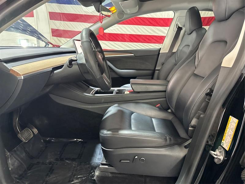 Tesla Model Y Long Range AWD 2023