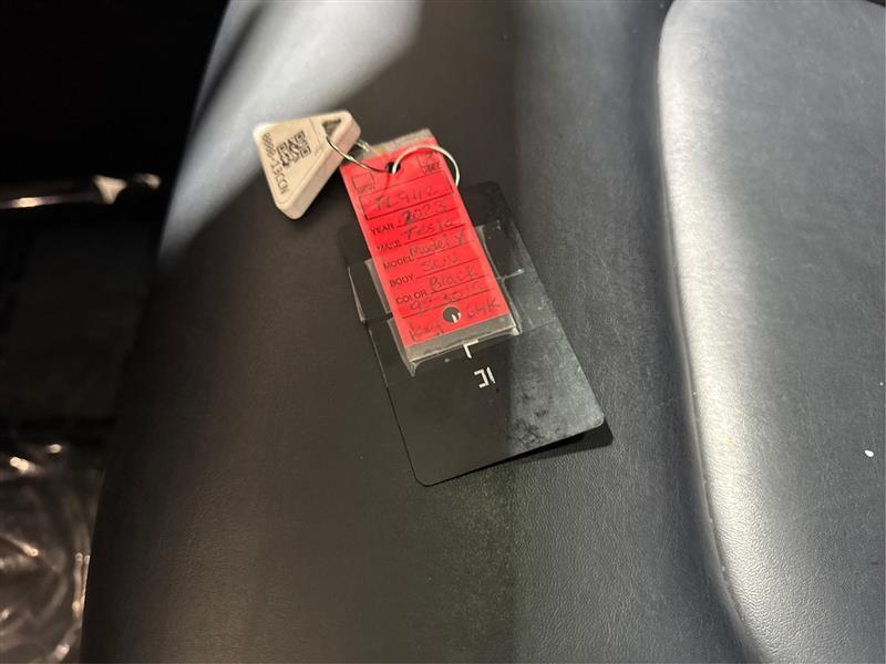 Tesla Model Y Long Range AWD 2023