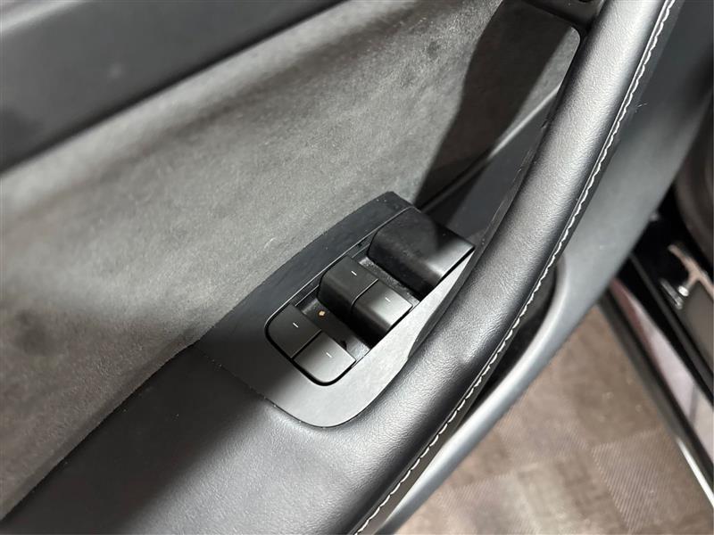 Tesla Model Y Long Range AWD 2023