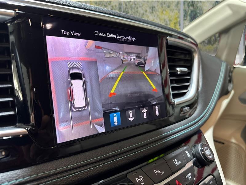 Chrysler Pacifica Hybrid Limited 2018
