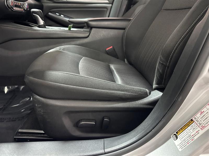 Nissan Altima 2.5 SV 2023