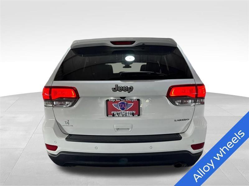 Jeep Grand Cherokee Laredo 2WD 2020