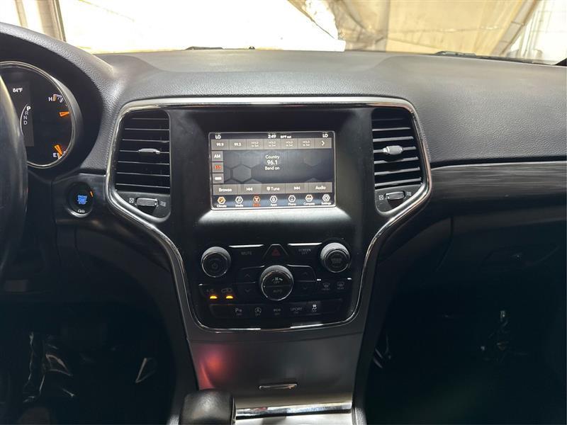 Jeep Grand Cherokee Laredo 2WD 2020