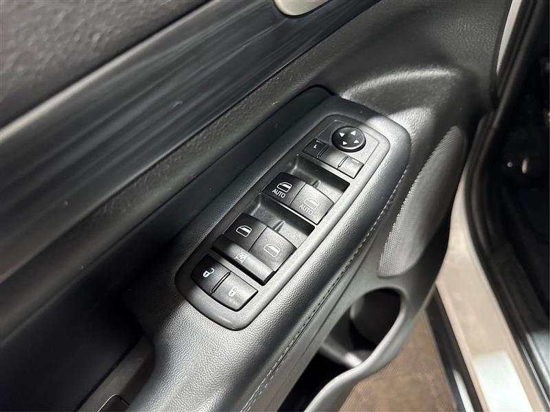 Jeep Grand Cherokee Laredo 2WD 2020