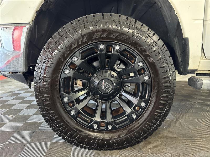 RAM 1500 SLT Quad Cab 4WD 2014