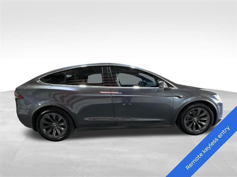 Tesla Model X 90D 2017