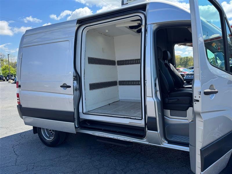 Mercedes-Benz Sprinter 3500 144-in. WB 2017