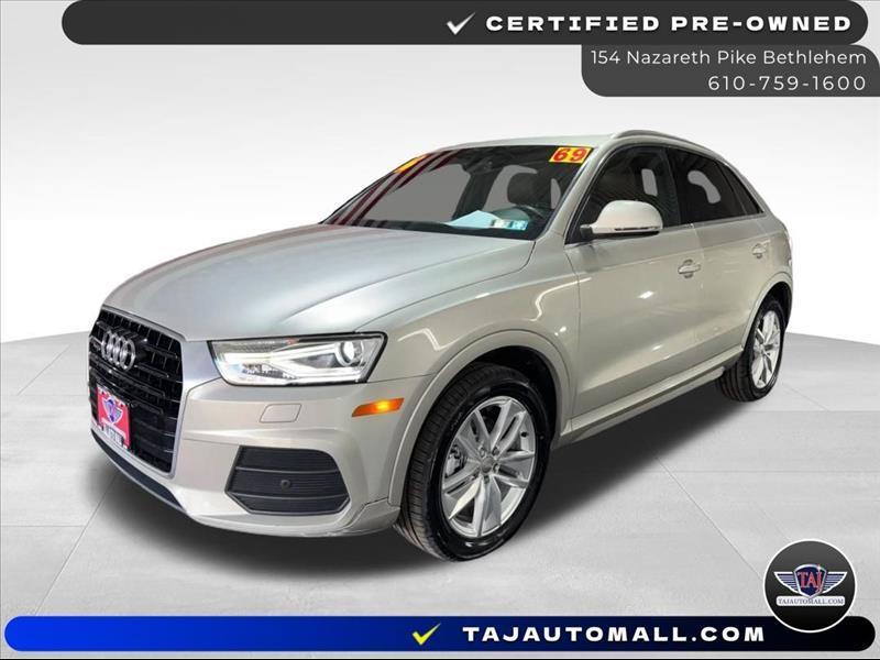 Audi Q3 2.0T quattro Premium Plus 2016