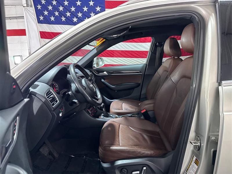 Audi Q3 2.0T quattro Premium Plus 2016