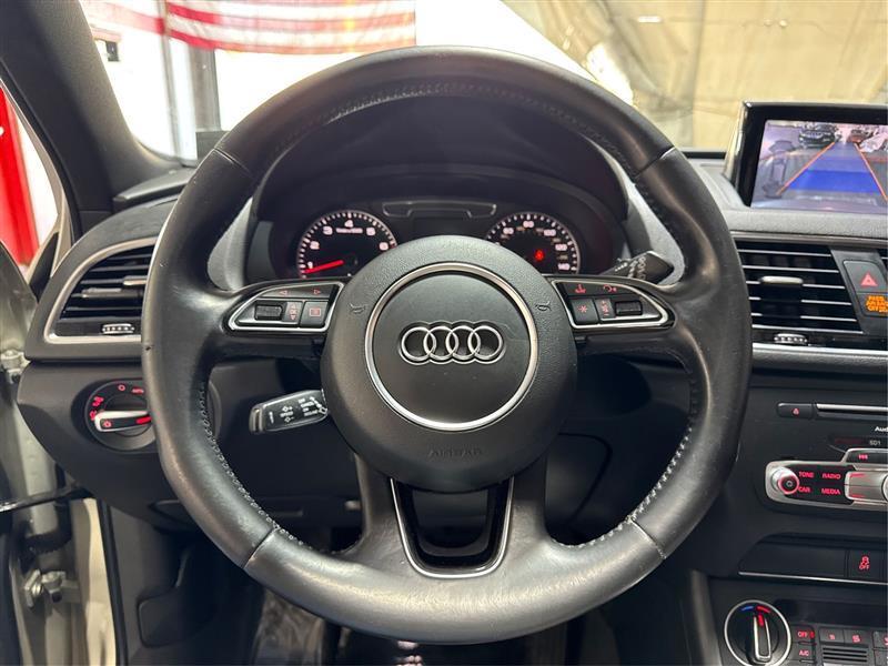 Audi Q3 2.0T quattro Premium Plus 2016