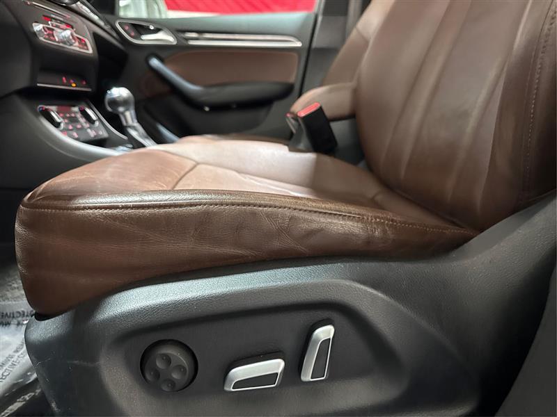 Audi Q3 2.0T quattro Premium Plus 2016