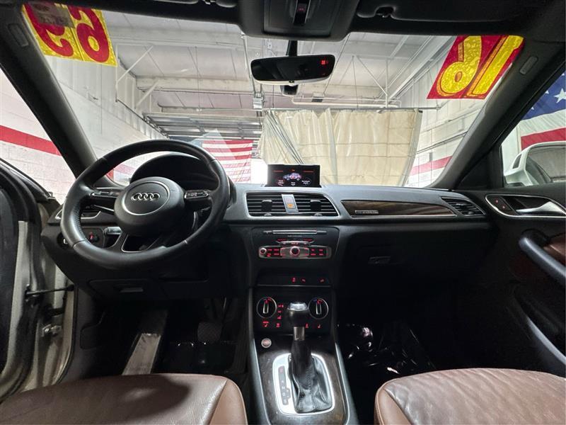 Audi Q3 2.0T quattro Premium Plus 2016