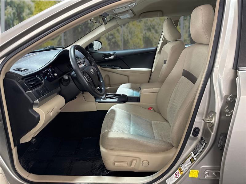 Toyota Camry LE 2014