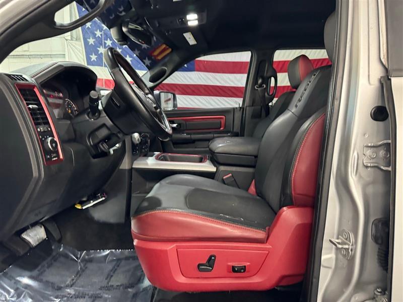 RAM 1500 Rebel Crew Cab SWB 4WD 2017