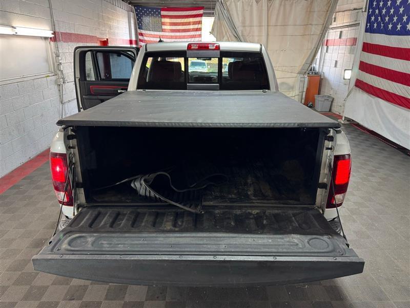 RAM 1500 Rebel Crew Cab SWB 4WD 2017